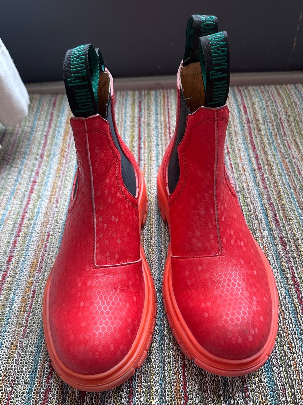 Fluevog EXCELLENT Official Jeudi pink rubberized vegan leather Chelsea boot -7 - Picture 4 of 16